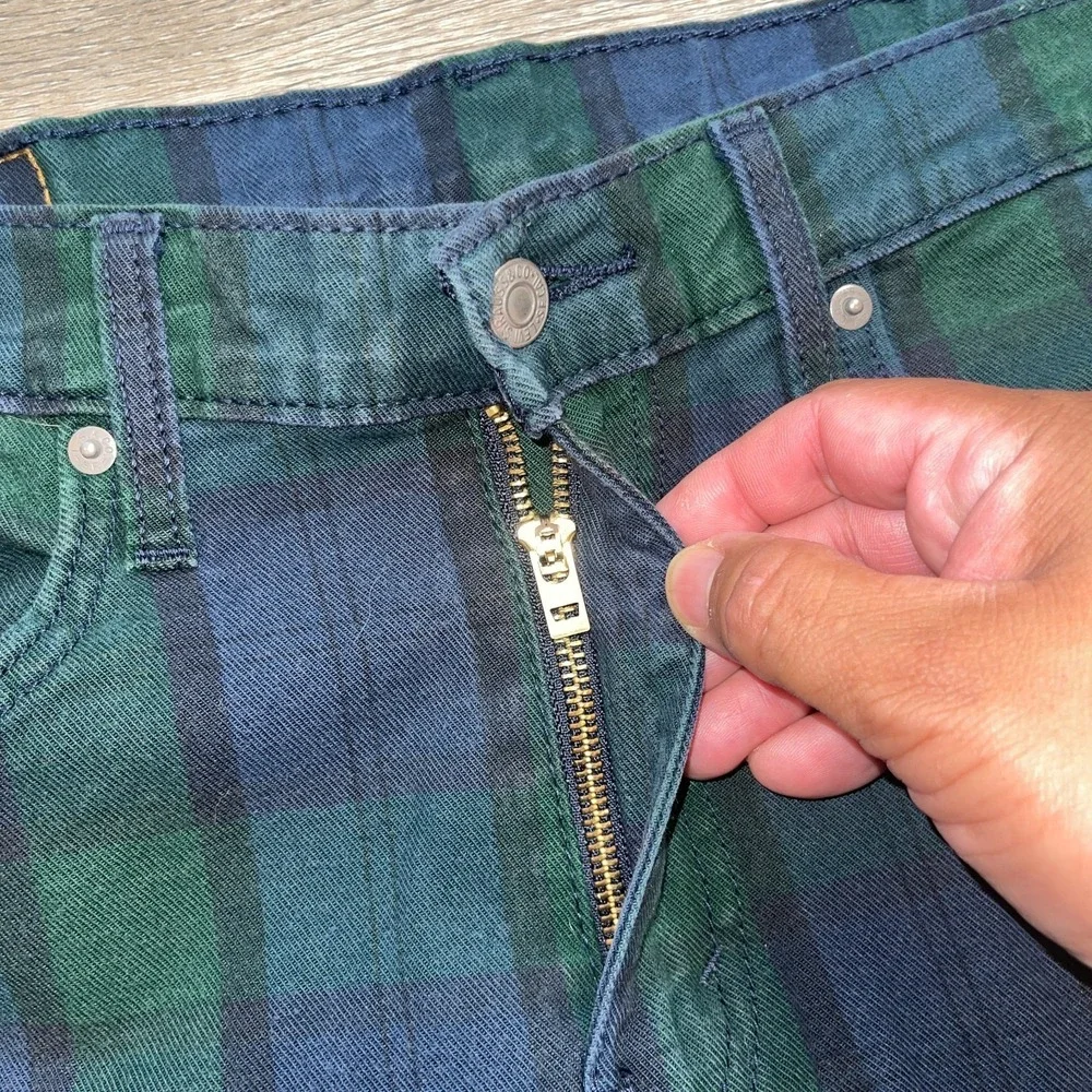 Levi's 502 Mens Regular Taper Plaid Pants Green Blue Tartan Size W32 L32 White T